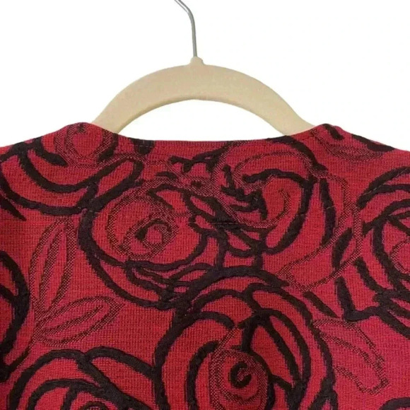 Laura Ashley Red Black Rose Floral Open Front Top Medium Slinky Knit Stretch - Picture 5 of 9